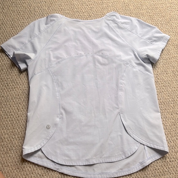 lululemon tee! size: 2 color: blue - Picture 2 of 4
